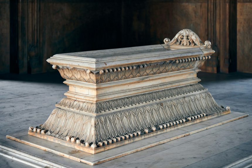 Tomb of Safdar Jang mausoleum in New Delhi, India, ancient indian marble grave of Nawab Safdarjung